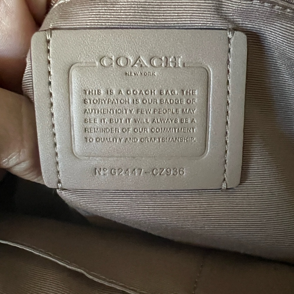 Coach Women's Beige Backpack with Pink and Purple Accents - Picture 5 of 6